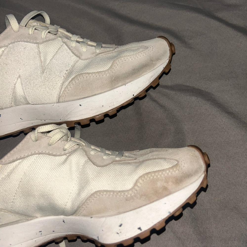 New Balance White and Neon Sneakers - Picture 3 of 7